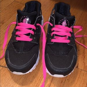 Pink big kid huaraches